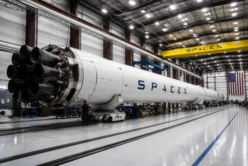 SpaceX Stock Week Ahead: Bull and Bear Case After the…