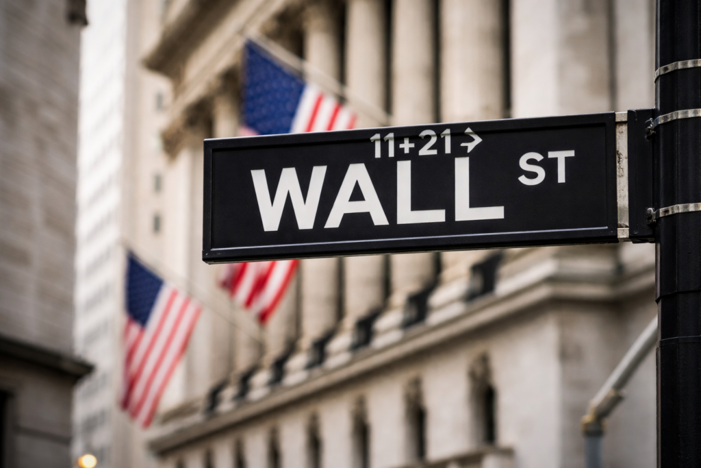 Dow rises 423 points as tech stocks rebound, telecom shares slide on SpaceX